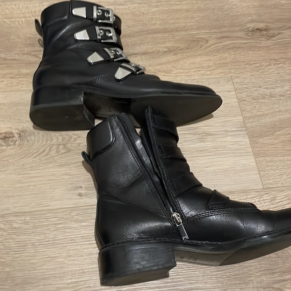 Marc Fisher LTD Diante Leather Buckle Boots - Picture 5 of 16